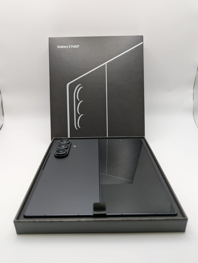 Galaxy Z Fold7 256GB – Like New – Unlocked
