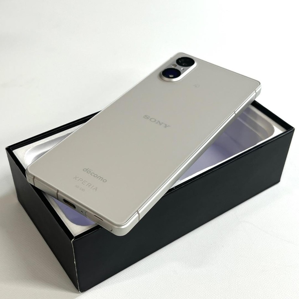 Sony Xperia 5 V 128GB SIM-free SO-53D Android Silver microSDXC Camera Smartphone