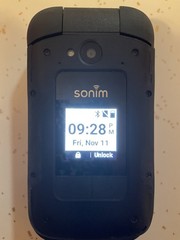 Sonim XP3 Plus XP3900 16GB Verizon Black Flip Phone USED With Battery