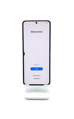 Samsung Galaxy Z Flip5 256GB (Factory Unlocked) Purple – SM-F731U1 – BLACK SPOT