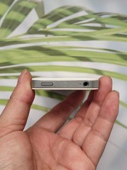 Original Apple iPhone 4/4s 8/16/32/64GB Fully UNLOCKED Black/White – 90%