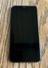 Apple iPhone 11 – 64 GB – Black (Unlocked)