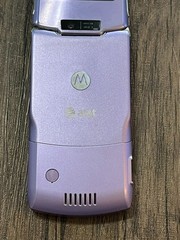 Motorola RAZR V3xx Purple Silver AT&T READ