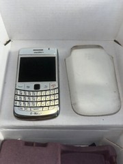 BlackBerry Bold 9700 – 256 MB – White (T-Mobile)