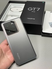 Realme GT 7 Pro 6.78” 50MP Snapdragon 8 Elite Android Google Unlocked 5G