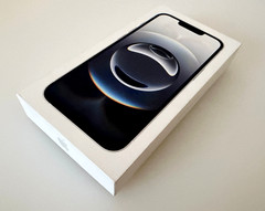 NEW Apple iPhone 16e | 128GB | Black | Cricket Only | 100%🔋| 🍎WARRRNTY