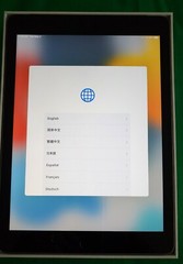 Apple iPad 6th Gen. 32GB, Wi-Fi + Cellular (Verizon), 9.7in (Read Condition)