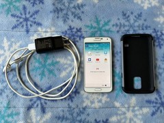 Samsung Galaxy S5 SM-G900A 16GB AT&T GSM Unlocked -White Smartphone very good