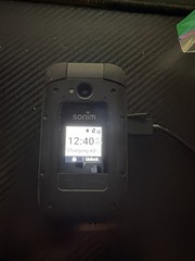 Sonim XP3 Plus XP3900 4G LTE 16GB – Verizon T-Mobile – Ultra Rugged Flip Phone