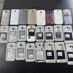 Lot Of 23 – Samsung Galaxy Android Smartphones For Parts Only – Untested – H23