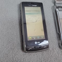 LG VX9600 Versa Verizon CHROME BEZEL Touch Screen Cell Phone 3G *Read*