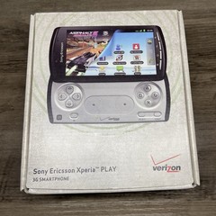 Sony Ericsson Xperia Play R800x RARE Smartphone w/Battery for Emulation **READ**