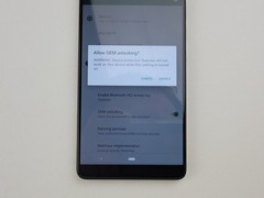 Essential Phone (PH-1) 128GB – Black (Unlocked) Smartphone – SMALL ISSUE – H8123