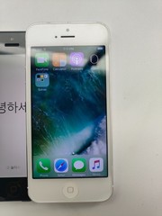 Apple iPhone 5 – Unlocked 16 GB -32 GB Black Silver Gold iOS 10 Good Condition