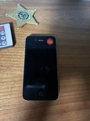 Apple iPhone 4 32GB Black GSM Model Untested iOS 7.1.2