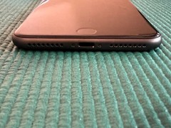 Apple iPhone 8 Plus – 256GB – Black unlocked A1897 (GSM)