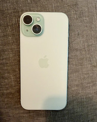 Apple iPhone 15 256GB Green Unlocked iOS Smartphone 12MP Camera Slate
