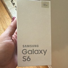 Samsung Galaxy S6 32GB Gold AT&T SM-G920A 5.1in Android 16MP Locked