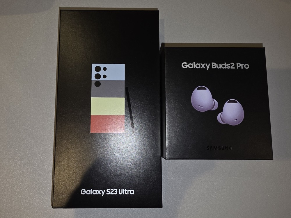 (BUNDLE) Samsung Galaxy S23 Ultra 1TB Lime Unlocked & Purple Galaxy Buds 2 Pro