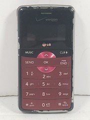 LG VX9100m Verizon Flip QWERTY Keyboard Android Cell Phone Maroon 2.0 MP 2.4″