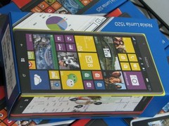 Unlocked Original Nokia Lumia 1520 6″ 3G&4G Wifi NFC Wireless Charging 32GB 20MP