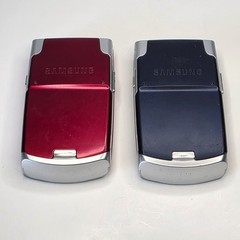 Samsung SCH-R500 CDMA – Red LOT OF 2 Flip phones Red Blue No Wires Untested