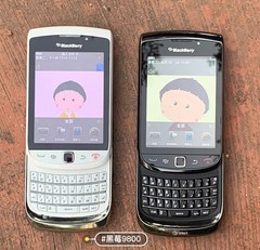 Unlocked BlackBerry Torch 9800 Slider 2 COLORS 3G GSM 5MP 4GB QWERTY Smartphone