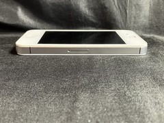 2012 Apple iPhone 4S – 16 GB – White – 3.5″ Retina Screen