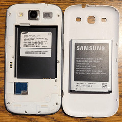 Samsung Galaxy S3 III SPH-L710T – White (Boost Mobile) Very Rare Smartphone-READ
