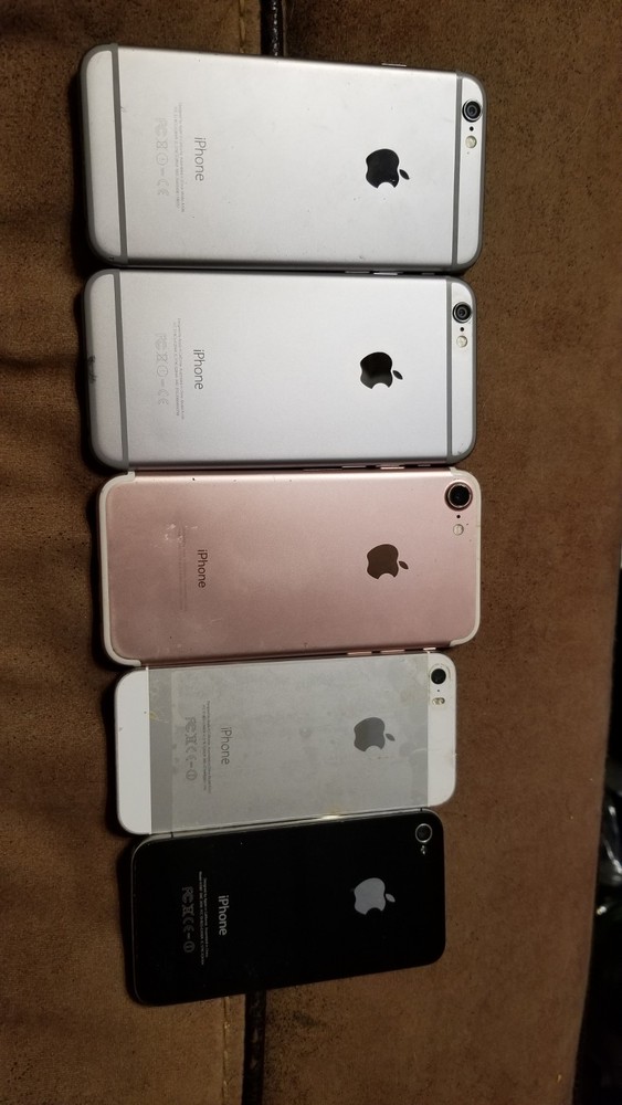 iPhone Lot Of 5 Untested For Parts Or Not Working Unsure If Unlocked