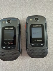 Lot of 4 Samsung Cell Phones SCH-U640 SCH-U680 SGH-C417 For Parts or Collectors