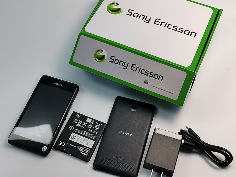 Sony Xperia E1 D2005 ( Unlocked 3G ) – 512MB RAM 4GB – Android 4.0in Cell phone