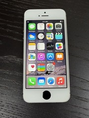 RARE Apple iPhone 5s A1533 16GB Space Gray iOS 8.1 Verizon Rough Shape READ DESC