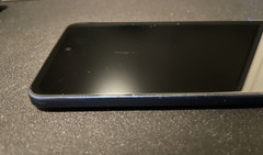 Motorola Edge 5G UW 2021 XT2141-1 128GB Nebula Blue VZW Unlocked – Used Poor
