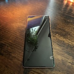 Samsung Galaxy S10+ – 128 GB – Prism Blue (Unlocked) For Parts