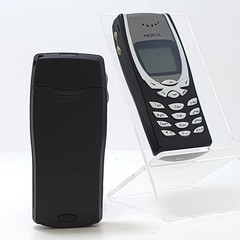 Nokia 8250 GSM 900 / 1800 Mobile Classic Unlocked Cellphone 1 Year warranty