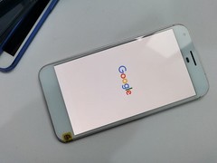 Google Pixel 1st Gen / Pixel XL 1st Gen (Unlocked) 32GB/128GB Smartphone
