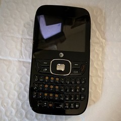 AT&T ATT Bar Cell Phone Black QWERTY Keyboard 16GB AT&T Network