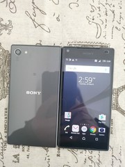 Sony Xperia Z5 Compact – 32GB – Graphite Black (Unlocked) Smartphone docomo