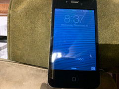 Apple iPhone 4 untested (A1332) EMC380A plus Charging cord