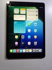 Apple iPad 7th Gen A2200 32GB (Wi-Fi + Cellular) Unlocked Clean IMEI BH =100%