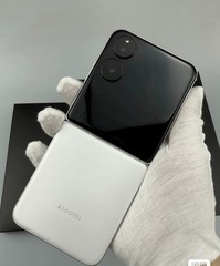 Xiaomi Mix Flip 5G 6.86″ 50MP 256GB Android Snapdragon 8 Gen 3 CN version
