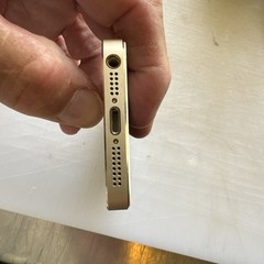 APPLE IPHONE 5s Model A1533 – PARTS ONLY SALE Battery Is Swollen