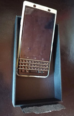 Blackberry Key one BBB100-6 Black/Sliver Ram 3GB Rom32GB Unlocked SIM Free