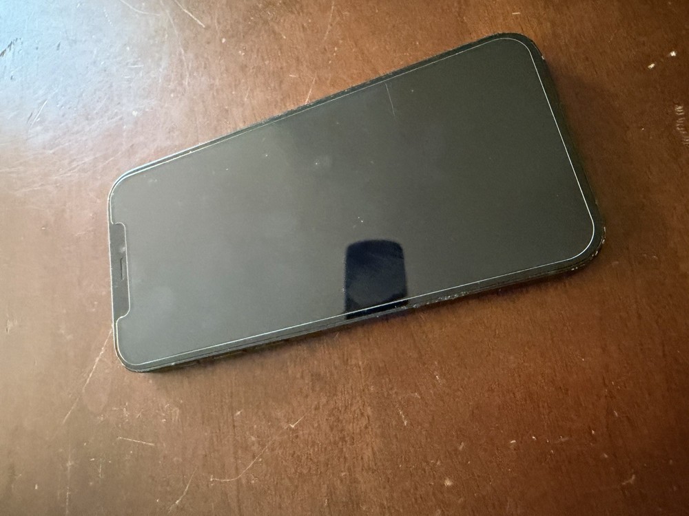 iPhone 12 fully Unlocked 64gb