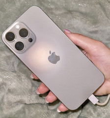 Apple iPhone 16 Pro Max 256GB Gray AT&T 6.9in iOS 48MP Camera