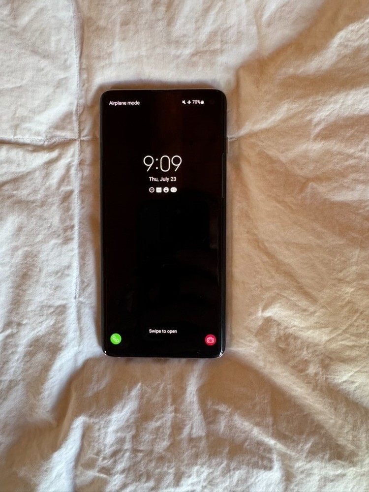 Samsung Galaxy S10 – 128 GB – Prism White (Unlocked)