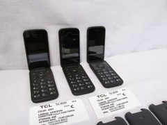 LOT OF 3 X TCL Flip Pro 4G LTE Basic Flip VERIZON Unlocked GRAY (4056V)