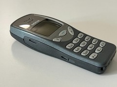 Rare Nokia 3210 – Gray (Unlocked) For Collectable – Faulty Charging