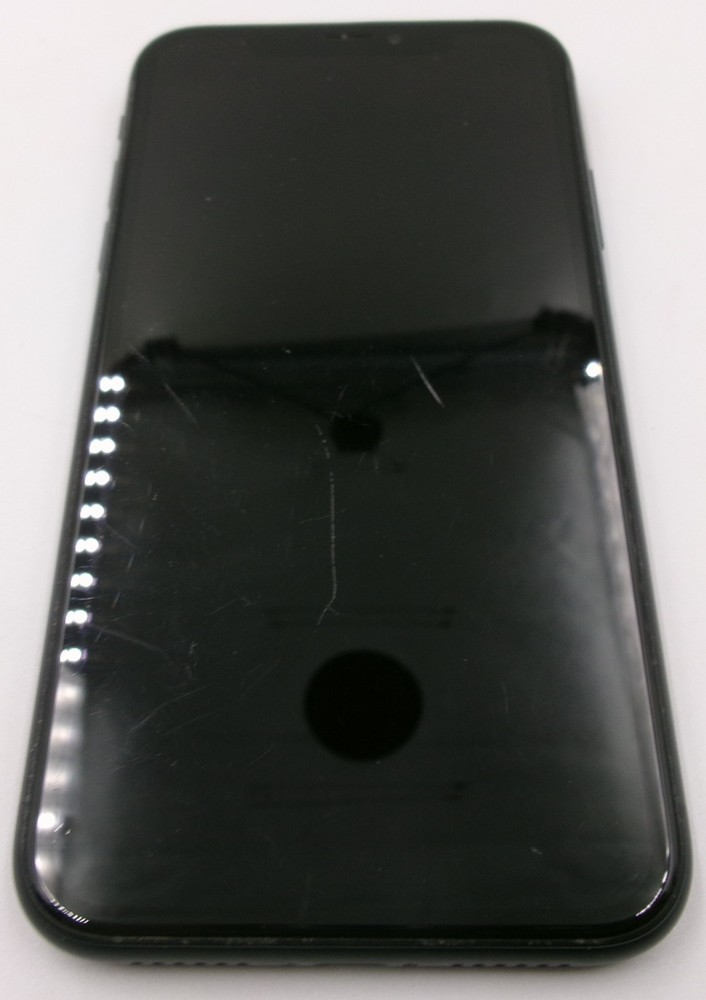 Apple iPhone XR 64GB Black Unlocked A1984 6.1 Liquid Retina Face ID A12 w/ Fair
